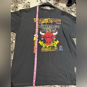 Vinatge graphic tee Chicago bulls
